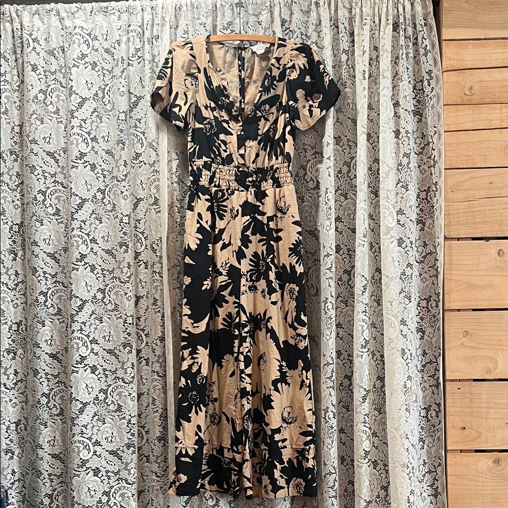 Anthropologie Black and Tan Floral Jumpsuit Size Small